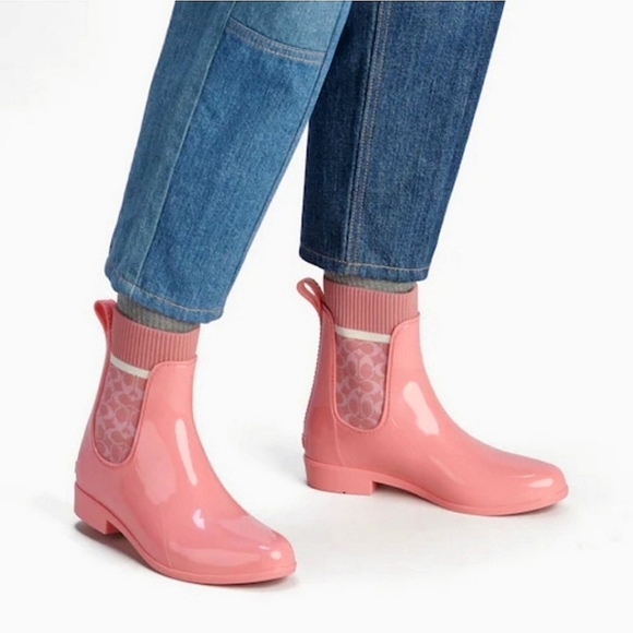 Coach Rain Bootie 🌧 🥾 - Picture 1 of 5